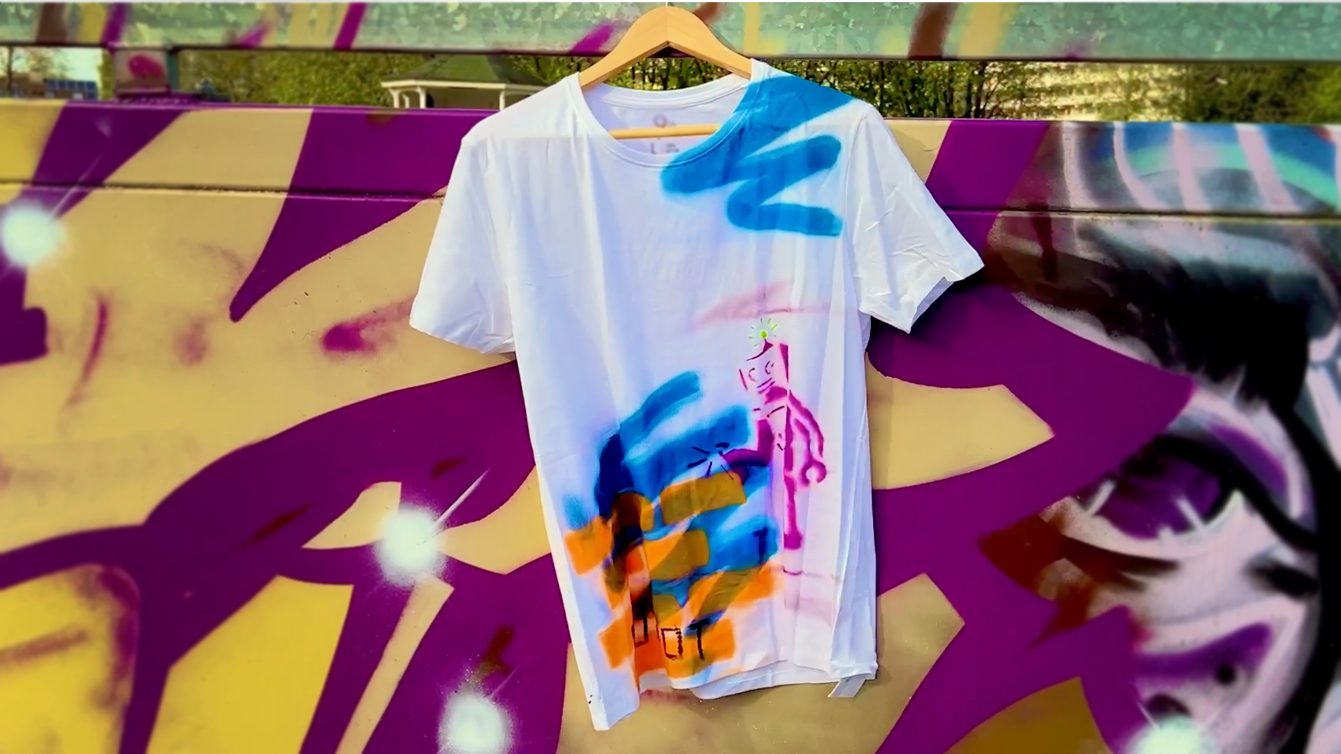 Street Art en Graffiti: Ontwerp je eigen graffiti shirt